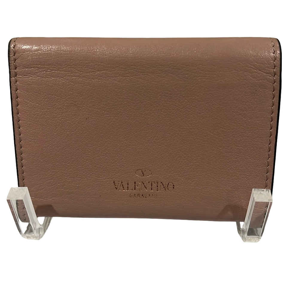 Valentino Garavani Rockstud Tan Compact Wallet EUC - Picture 3 of 15